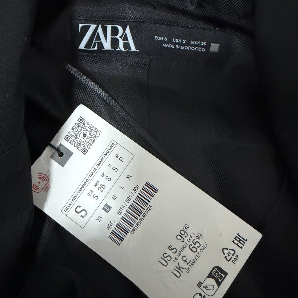 Zara black blazer, women’s blazer, classic blazer, office wear, business casual - Picture 3 of 9
